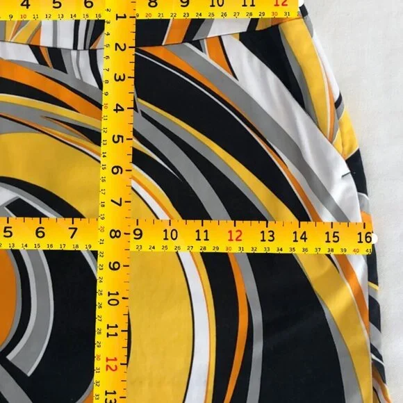Loudmouth Yellow Swirl Skort Size 0 Golf Tennis - Picture 7 of 7